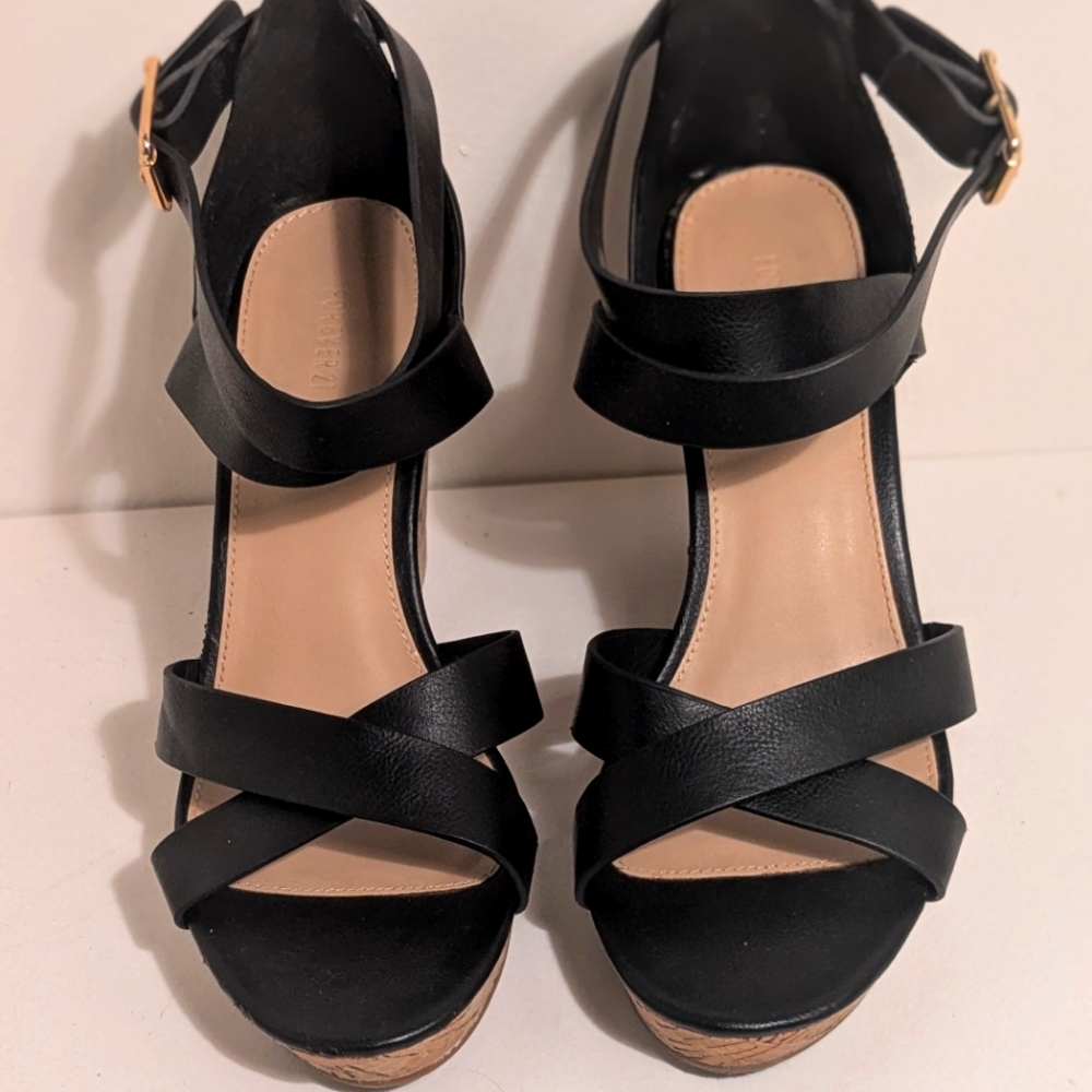 Elegant Black Women's Sandals Forever 21 Strappy